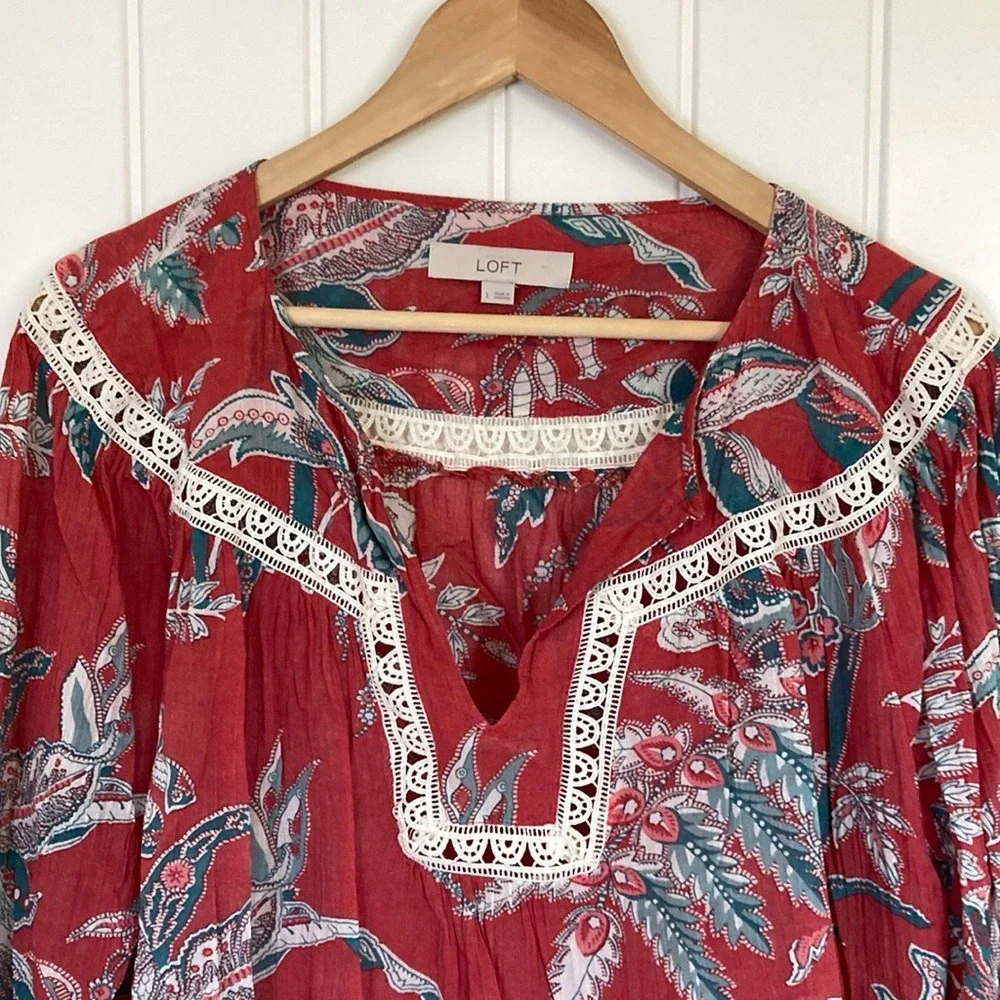 LOFT Women's Floral Cotton Boho Top Size Large Red Teal Lightweight Summer - Picture 3 of 11